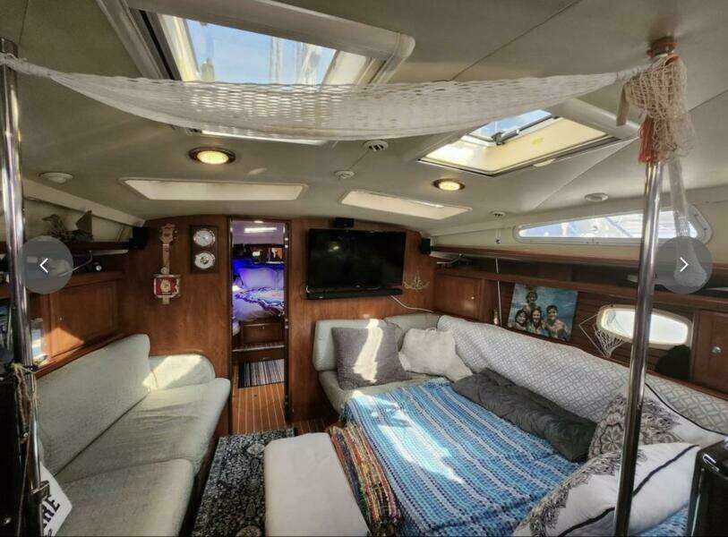 Courageux 49ft Hunter Yacht For Sale