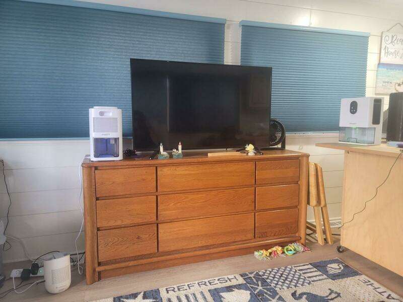 44ft Hilburn Yacht For Sale