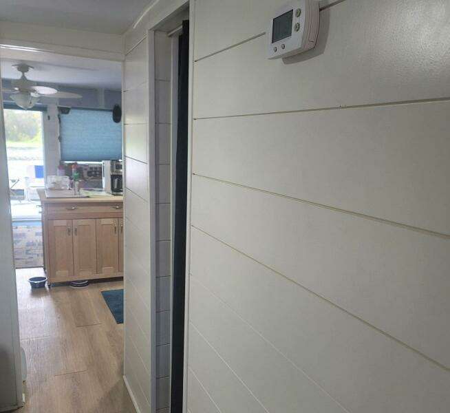 44ft Hilburn Yacht For Sale