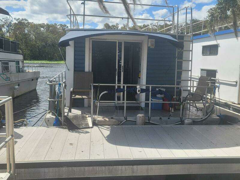 44ft Hilburn Yacht For Sale