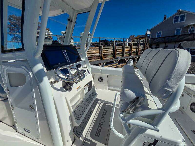 26ft Sea Fox Yacht For Sale