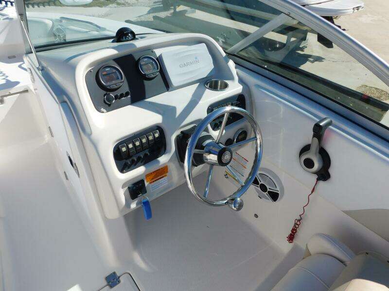 20ft Robalo Yacht For Sale