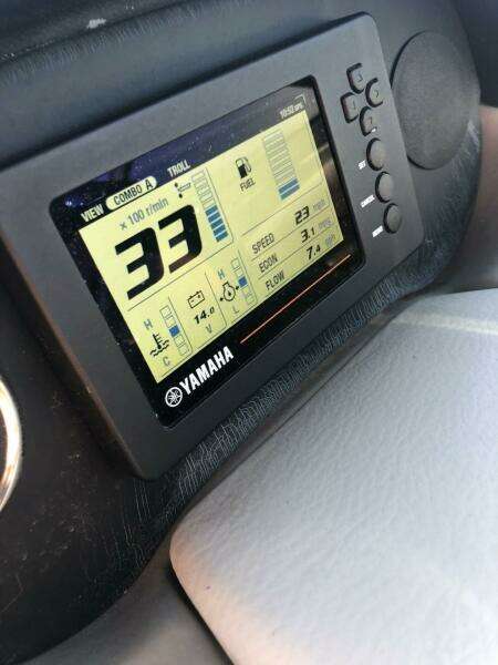 26ft Crownline Yacht For Sale