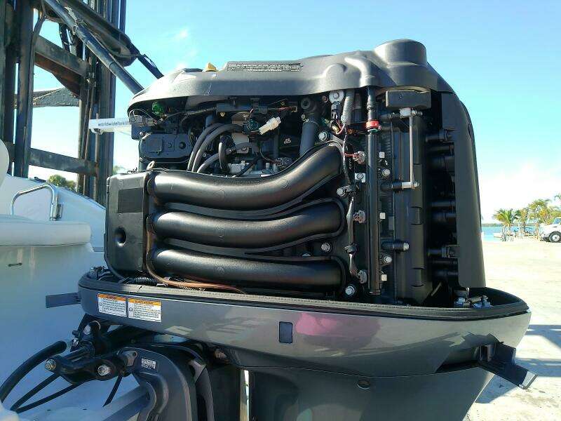 26ft Crownline Yacht For Sale