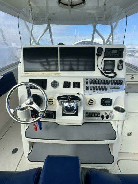 36ft Hydra Sports Yacht For Sale