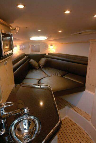 36ft Hydra Sports Yacht For Sale