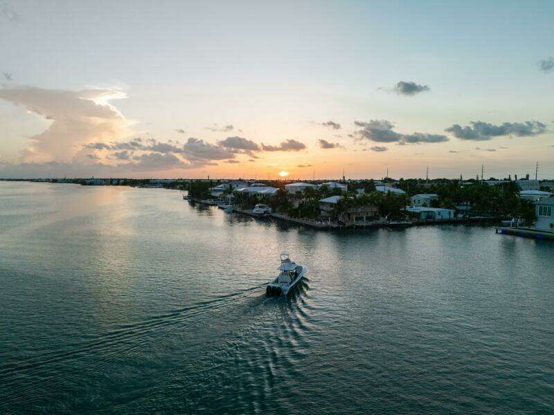 36ft Front Runner Yacht For Sale