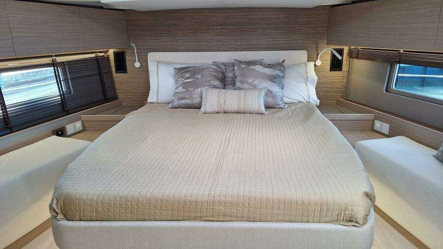 52ft Beneteau Yacht For Sale