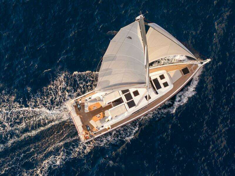 52ft Beneteau Yacht For Sale