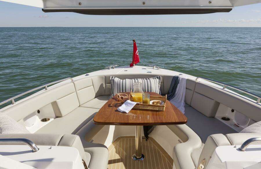 38ft MJM Yacht For Sale