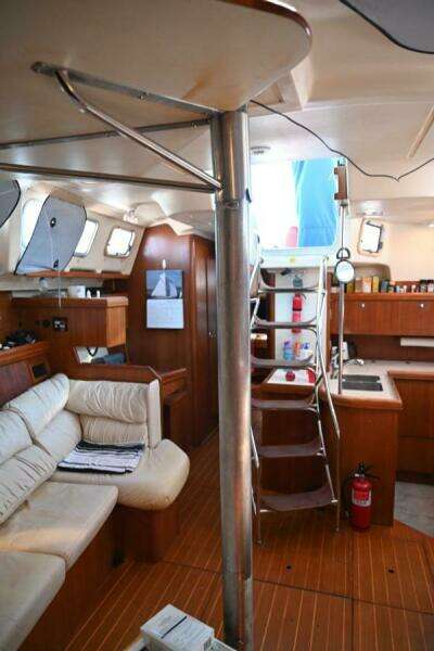 44ft Hunter Yacht For Sale