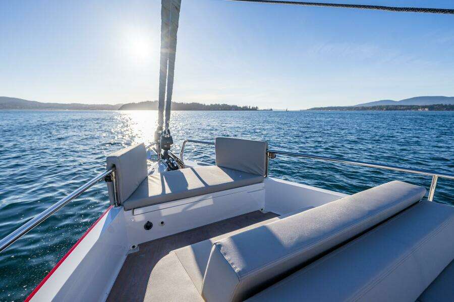 NO NAME  41ft Moody Yacht For Sale