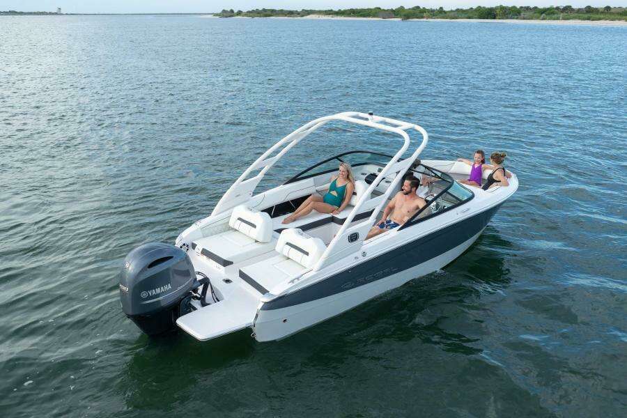 22ft Regal Yacht For Sale