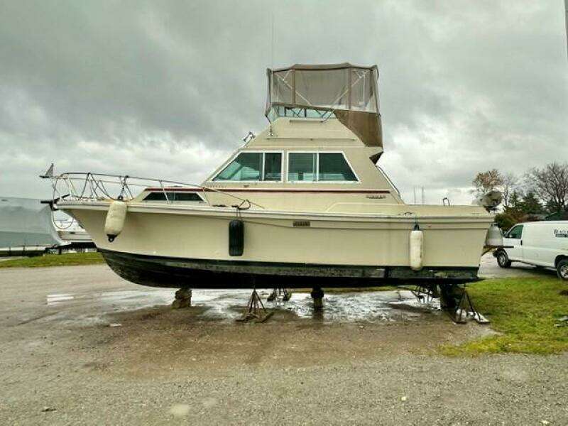 32ft Stamas Yacht For Sale
