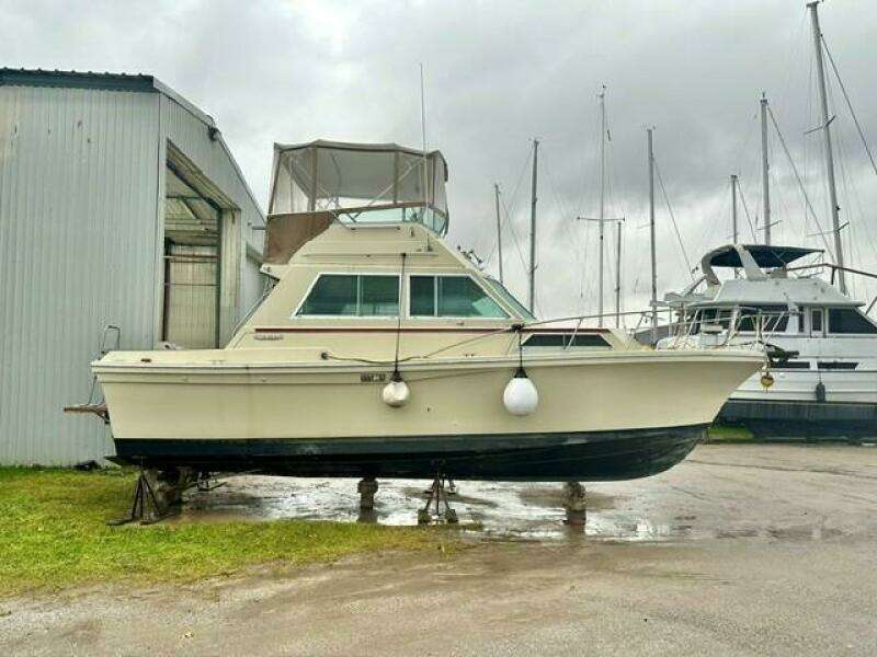 32ft Stamas Yacht For Sale