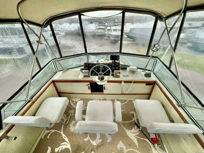 32ft Stamas Yacht For Sale