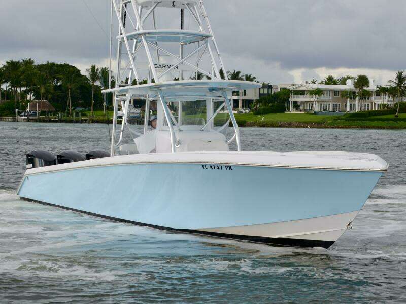 39ft Venture Yacht For Sale