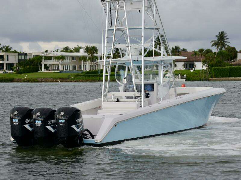 39ft Venture Yacht For Sale