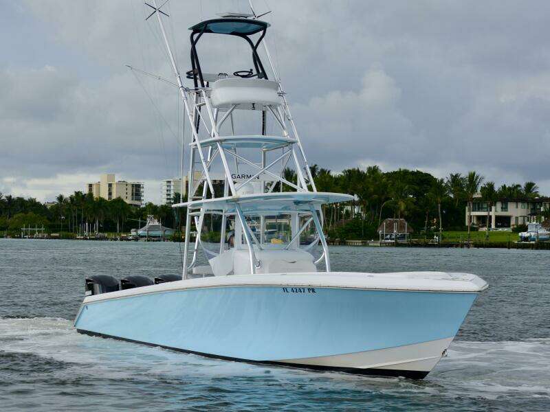 39ft Venture Yacht For Sale