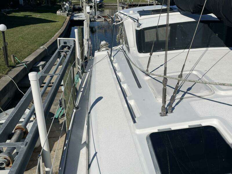 34ft Gemini Yacht For Sale