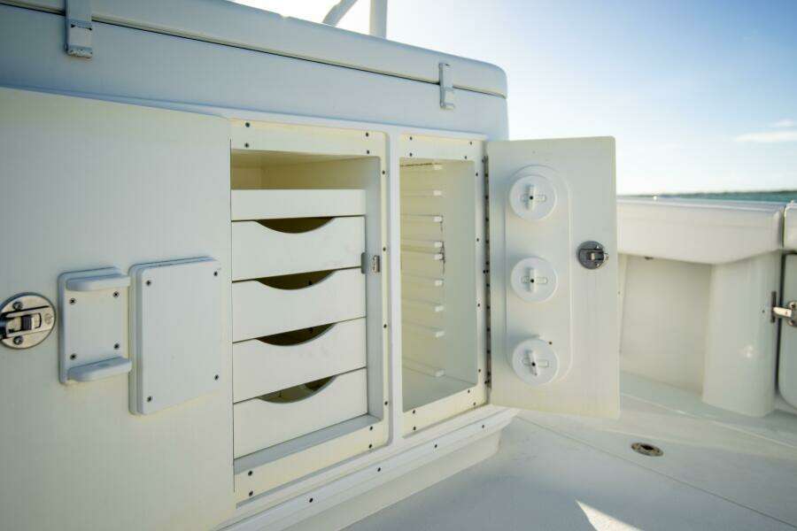 39ft Yellowfin Yacht For Sale