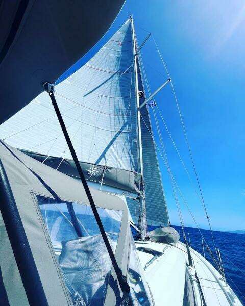 Kaimana 51ft Jeanneau Yacht For Sale