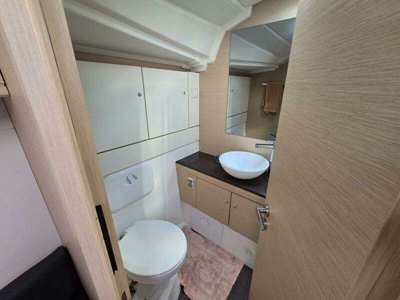 Kaimana 51ft Jeanneau Yacht For Sale