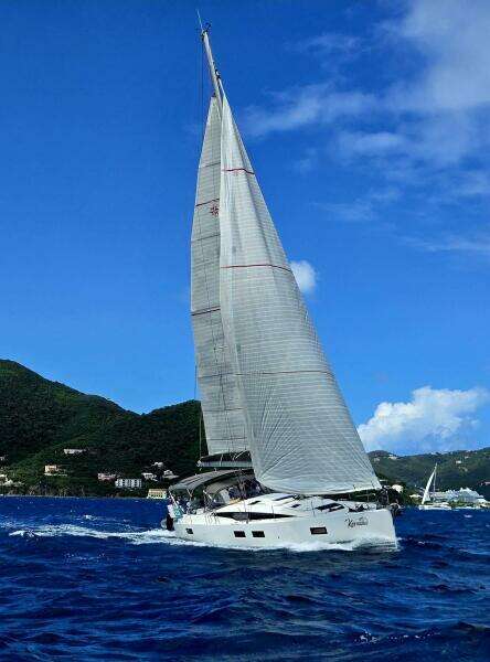 Kaimana 51ft Jeanneau Yacht For Sale