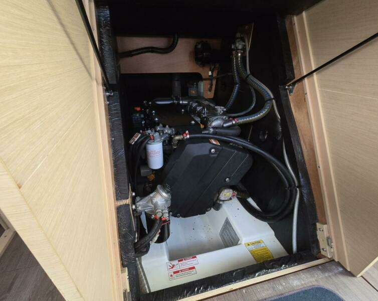 Kaimana 51ft Jeanneau Yacht For Sale