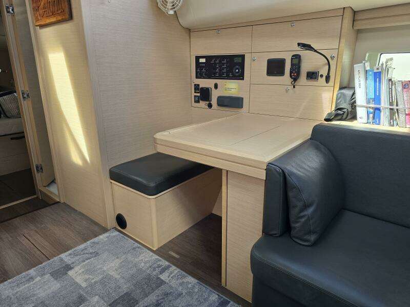 Kaimana 51ft Jeanneau Yacht For Sale