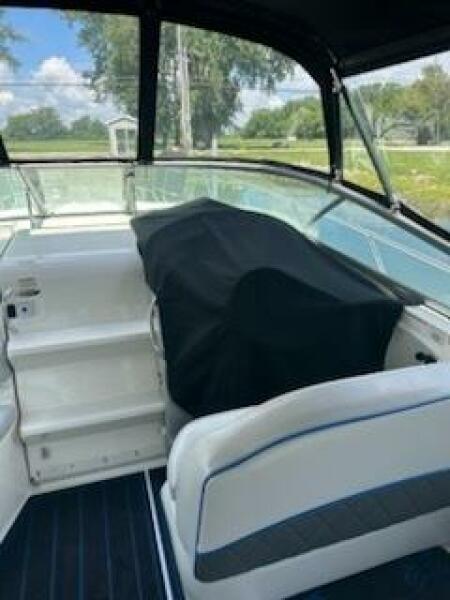 32' 2008 Bayliner 320