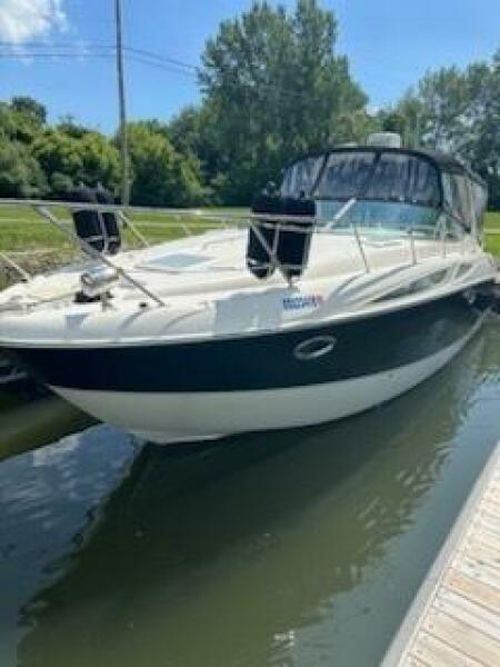 32' 2008 Bayliner 320