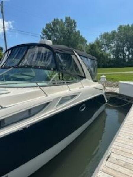 32' 2008 Bayliner 320