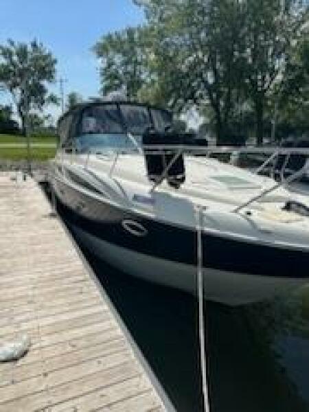 32' 2008 Bayliner 320