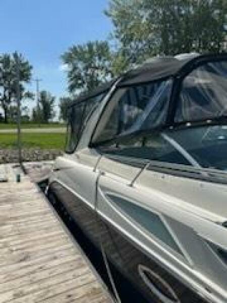 32' 2008 Bayliner 320