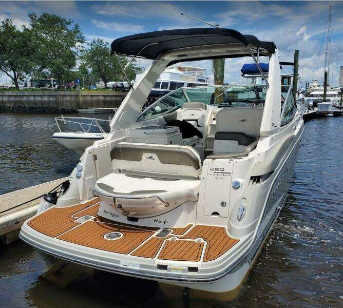 26ft Monterey Yacht For Sale