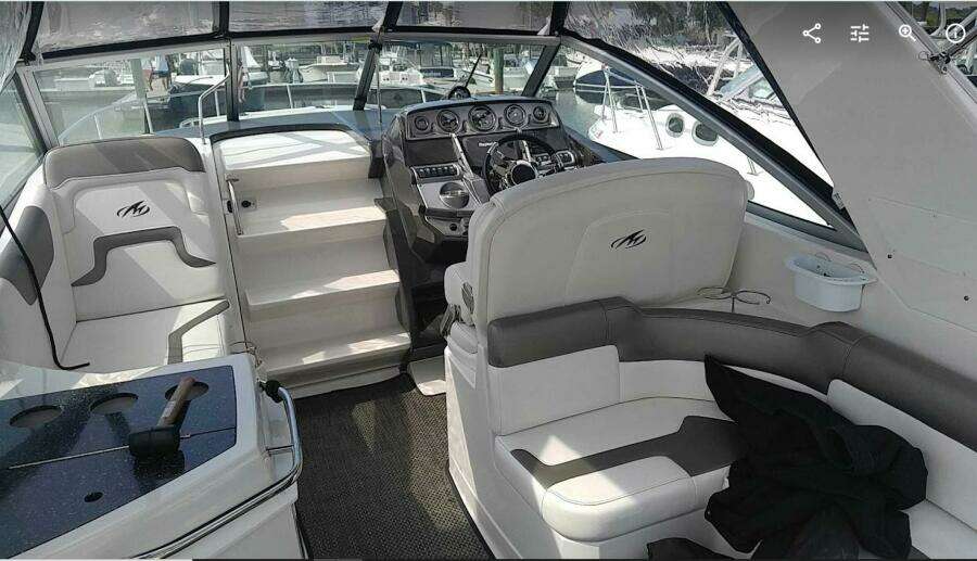 26ft Monterey Yacht For Sale