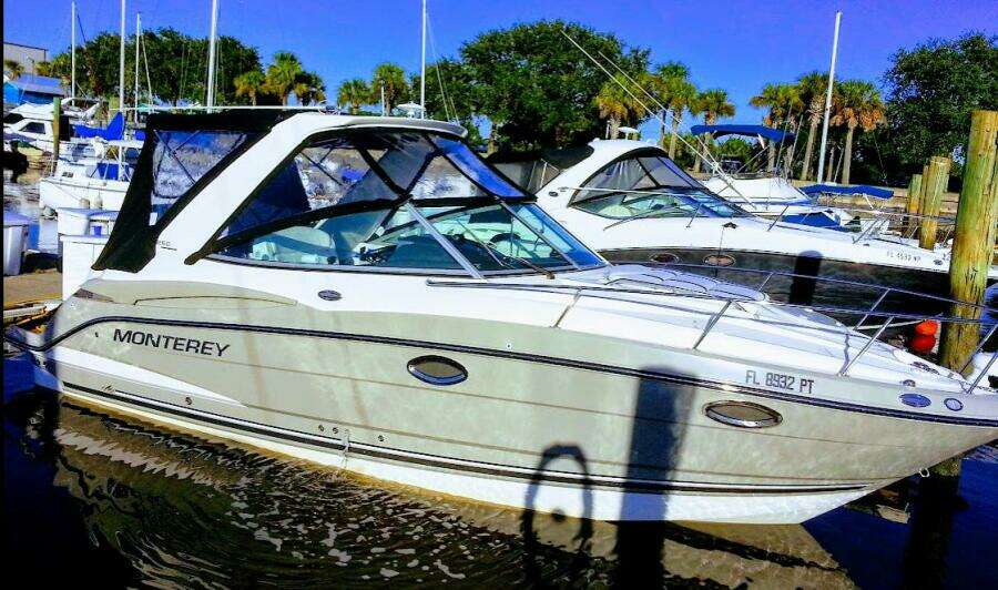 26ft Monterey Yacht For Sale