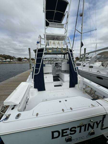 33ft Pro Line Yacht For Sale