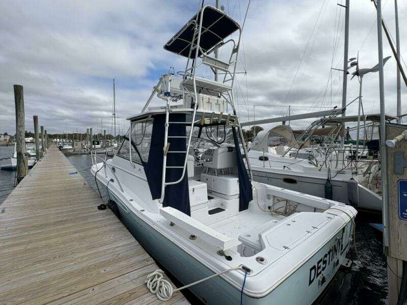 33ft Pro Line Yacht For Sale