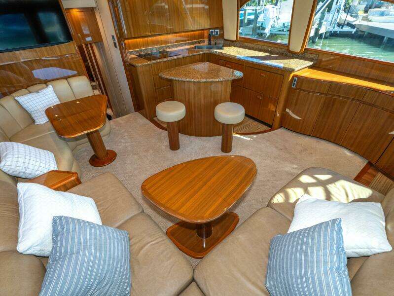 2009 Viking 50 Convertible