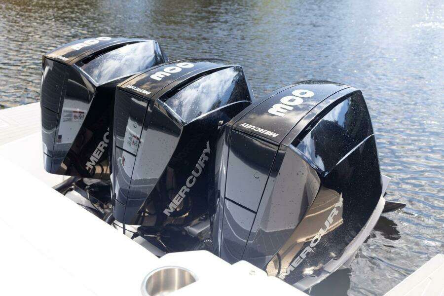 38ft Cruisers Yachts Yacht For Sale