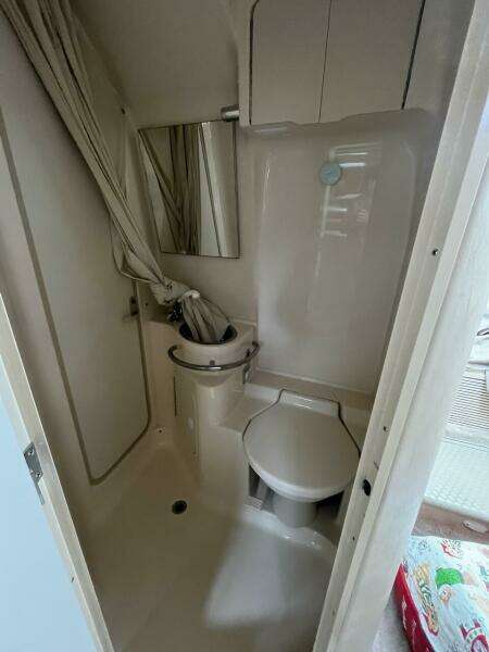 Kim s Cottage 31ft Sea Ray Yacht For Sale