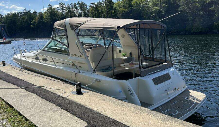 Kim s Cottage 31ft Sea Ray Yacht For Sale