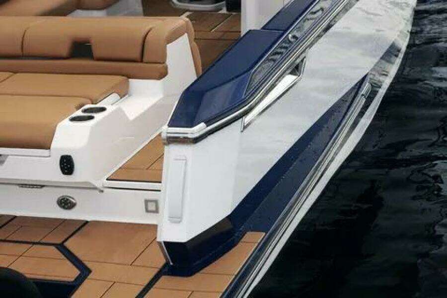 38ft Aviara Yacht For Sale