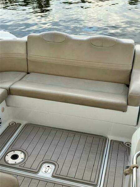 Office Space 35ft Formula Yacht For Sale