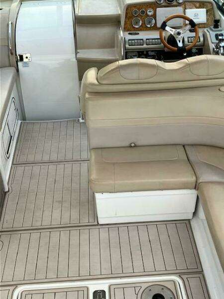 Office Space 35ft Formula Yacht For Sale