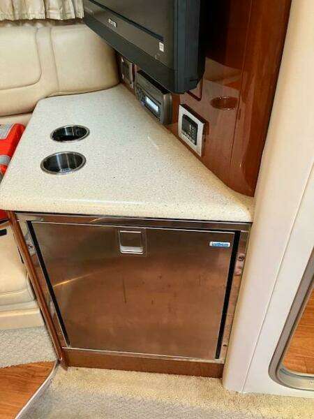 Office Space 35ft Formula Yacht For Sale