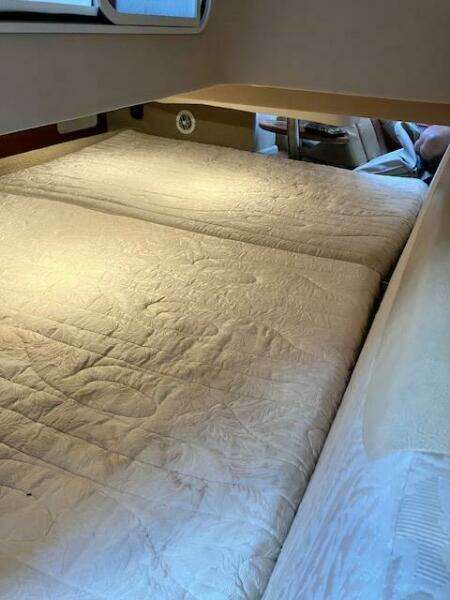 Office Space 35ft Formula Yacht For Sale