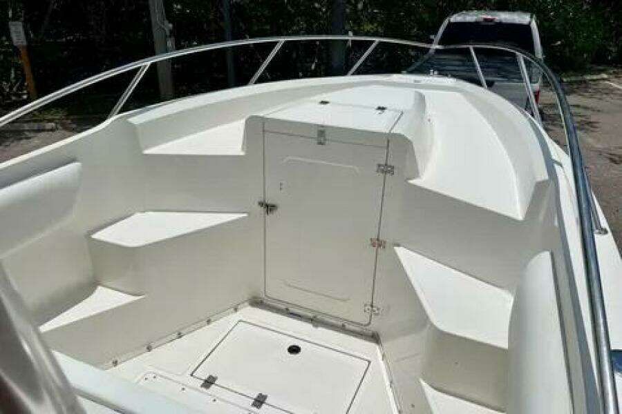 31ft Fountain Yacht For Sale